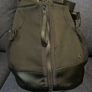 Lululemon Match Point Rally Tennis Bag